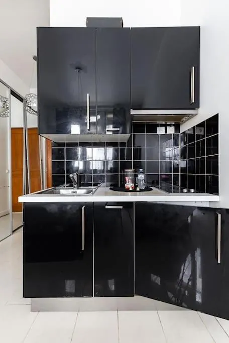 Apartmán Hsh Cosy Studio Tesson Canal Saint Martin Paříž 0*,  Francie